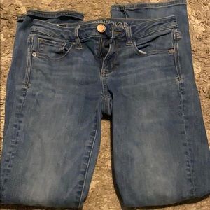 AMERICAN Eagle skinny kick jeans